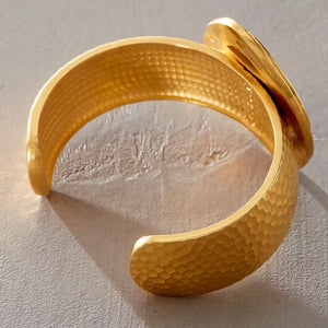 GOLD MOLAT CUFF