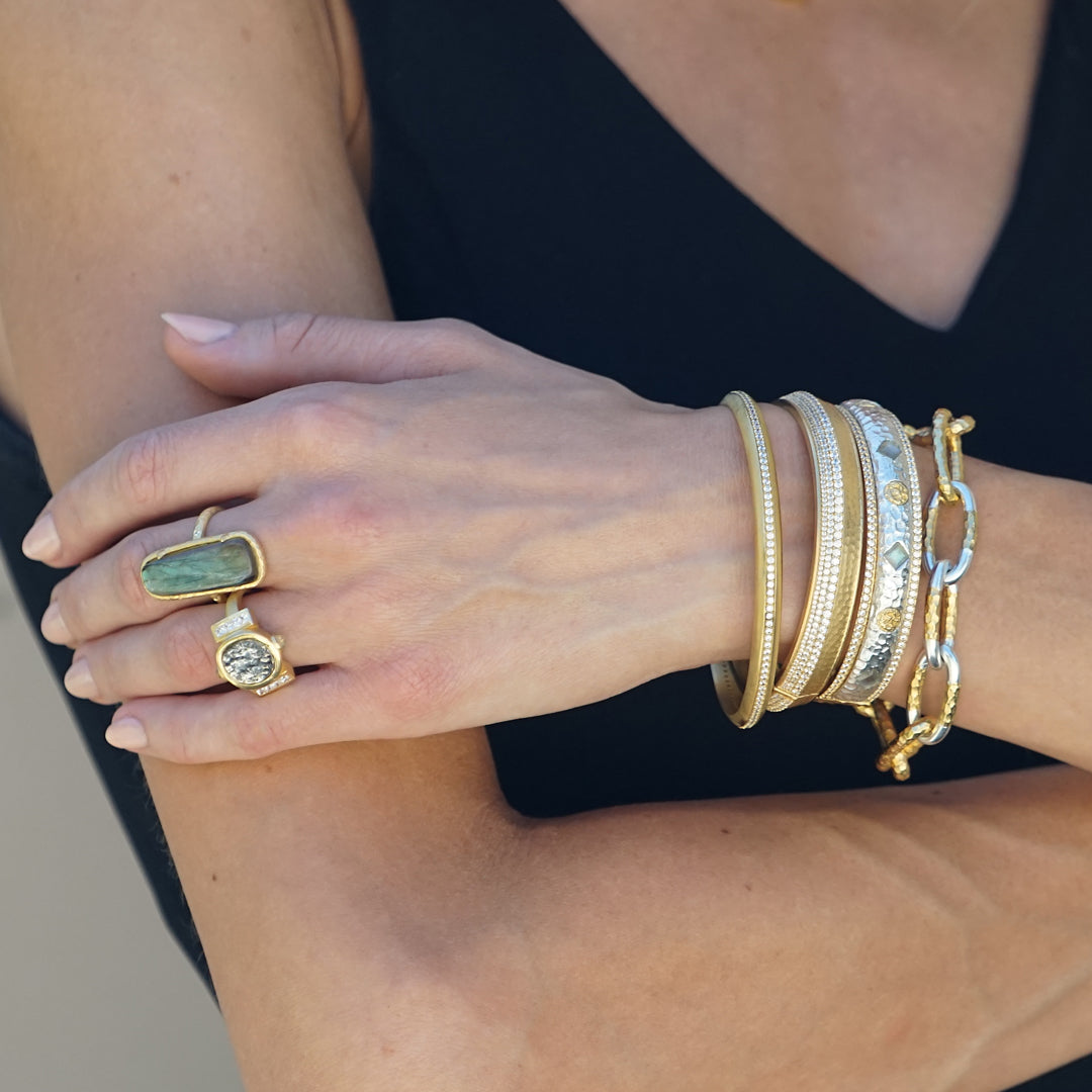 GOLD TWO-TONE ELI HAMMERED CHAIN BRACELET