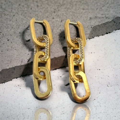 GOLD PAVE RICO EARRING