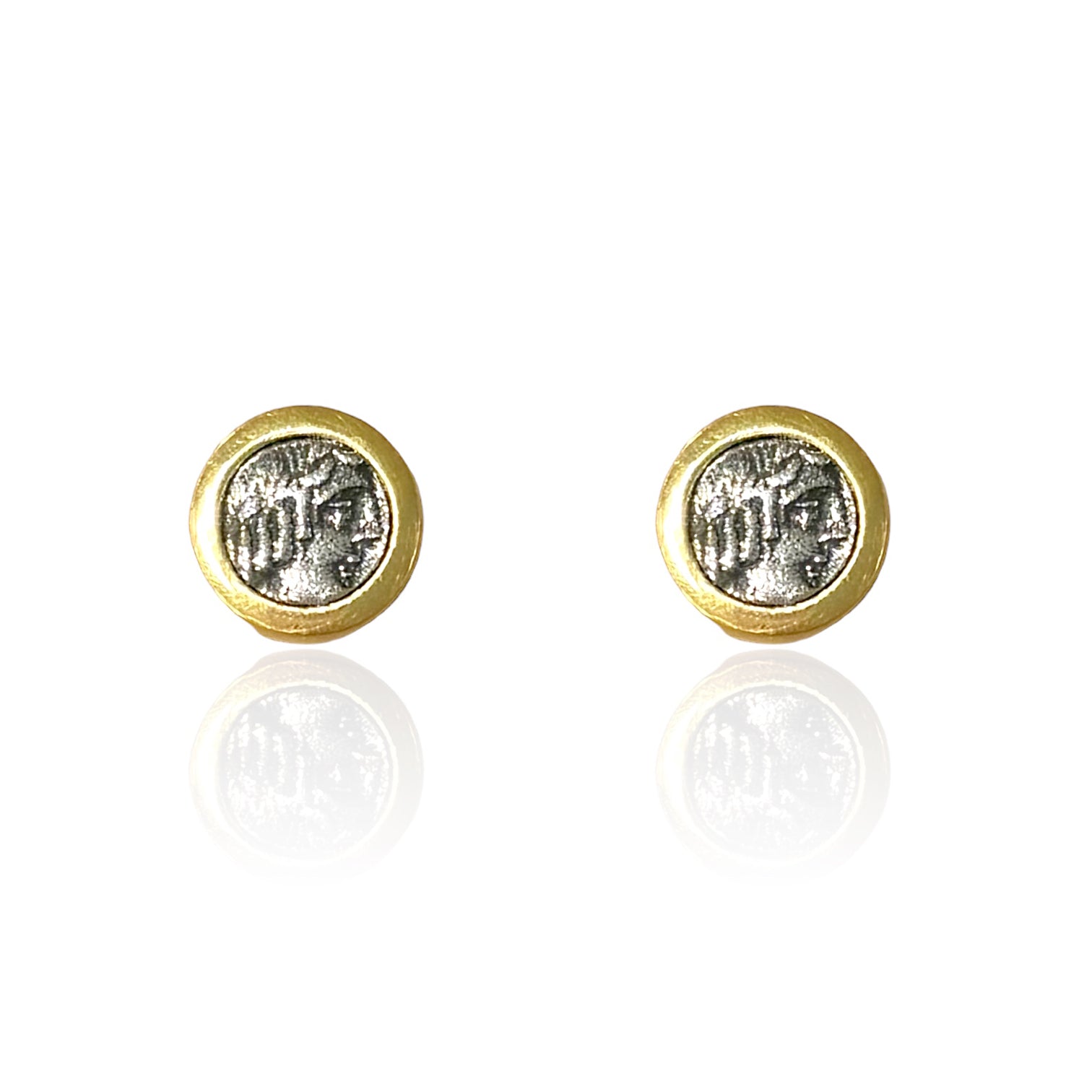 GOLD FLORA COIN STUDS