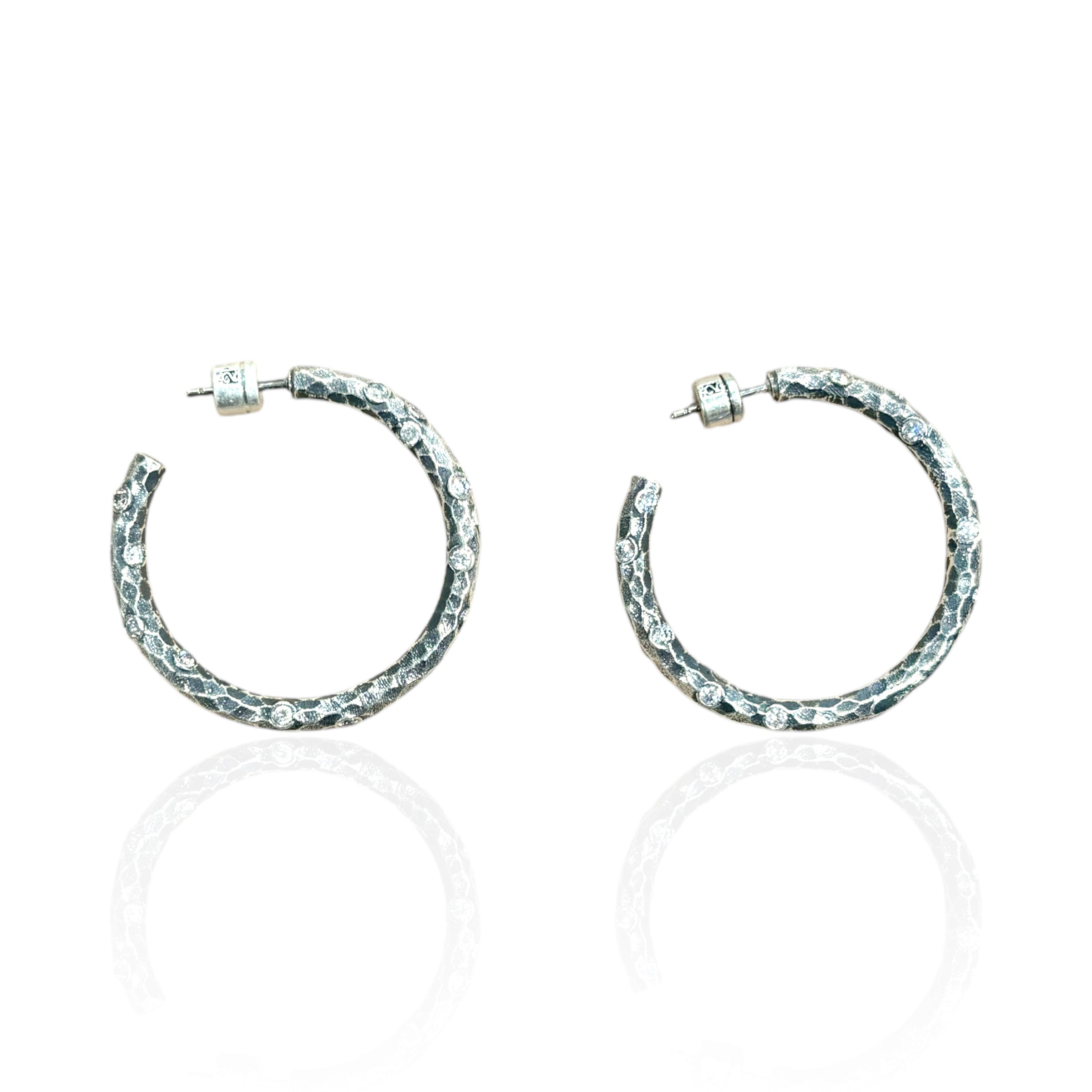 【TATIANA】(Silver925) Crystal Square Hoop Earrings ピアス TATIANA】SQUARE CRYSTAL HOOP EARRING☆ピアス☆送料無料