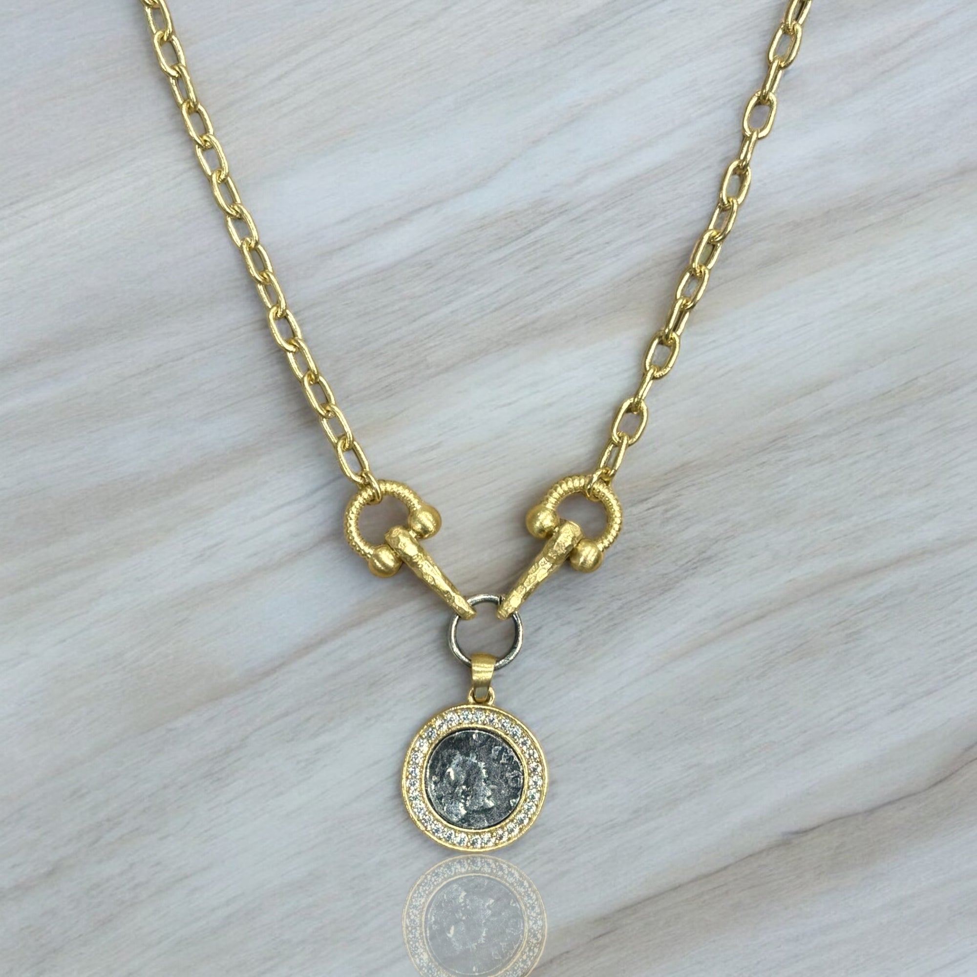 GOLD LAYLA HORSEBIT NECKLACE