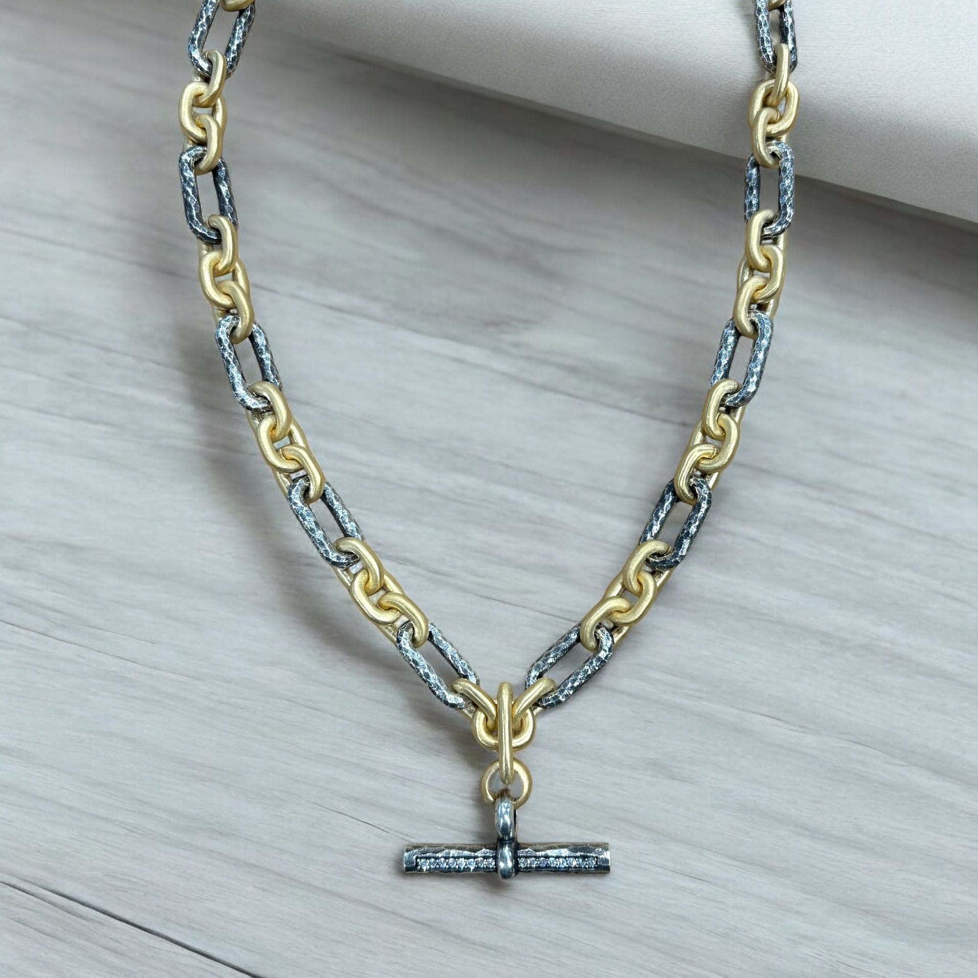 MIXED METAL BYRON TOGGLE NECKLACE