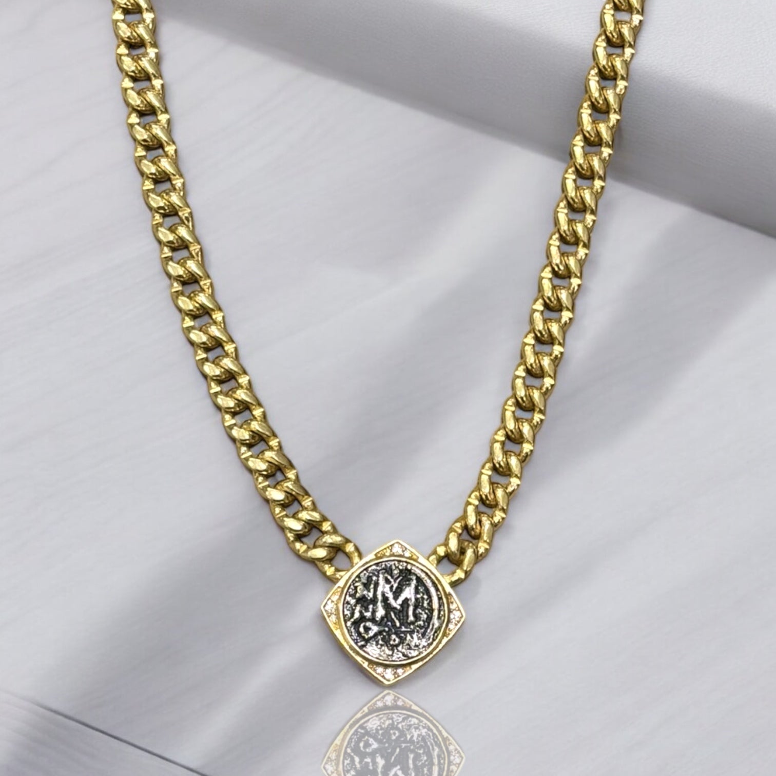 GOLD NICO COIN NECKLACE