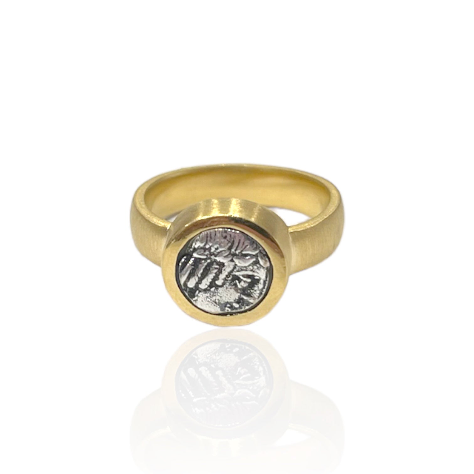 GOLD FLORA COIN RING