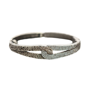 VINTAGE SILVER ROCKOVE CRYSTAL & HAMMERED LOOP BANGLE