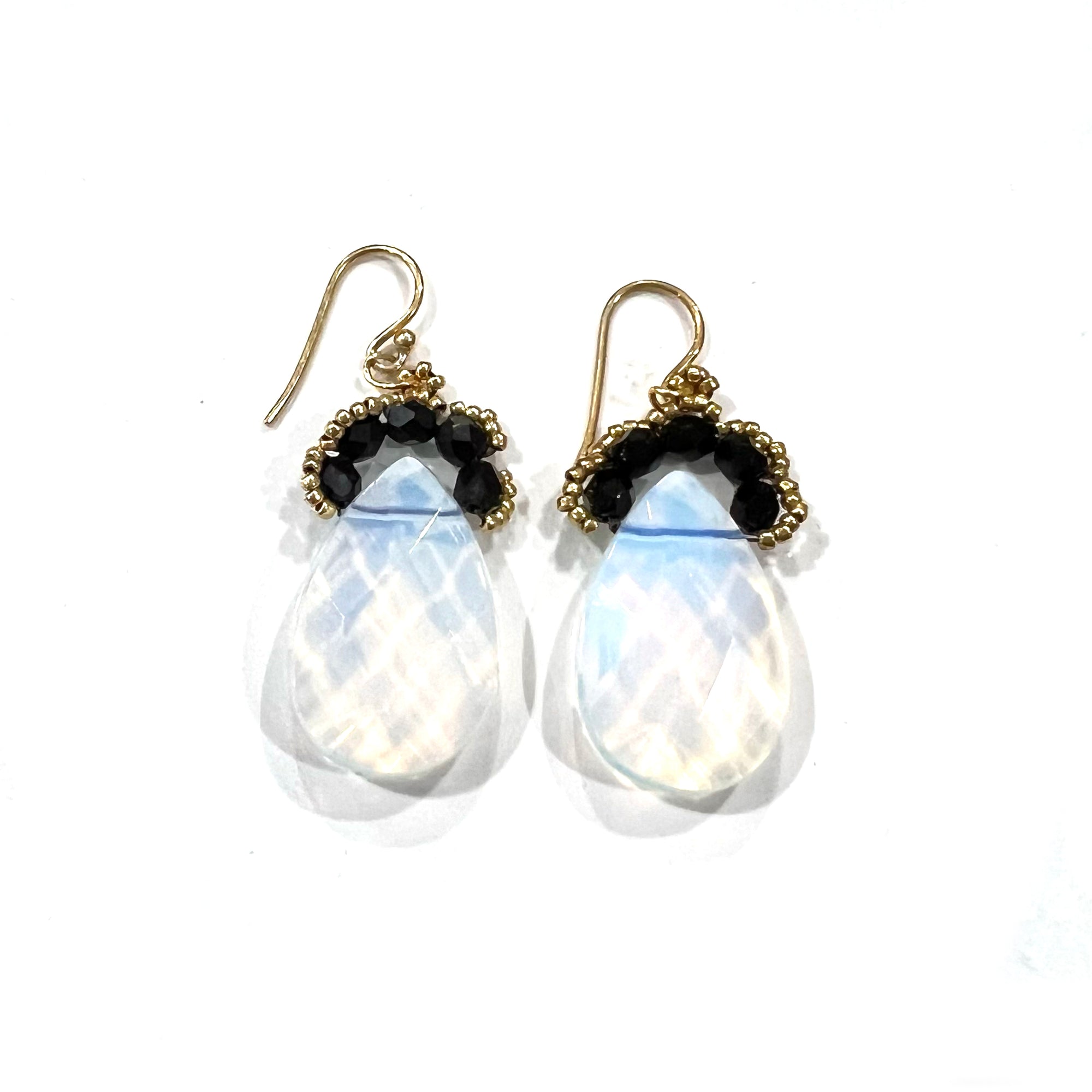BEADED EARRINGS WITH OPALITE