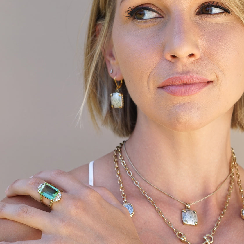 GOLD KOSOR EMERALD CUT GREEN AMETHYST &amp; CRYSTAL COCKTAIL RING
